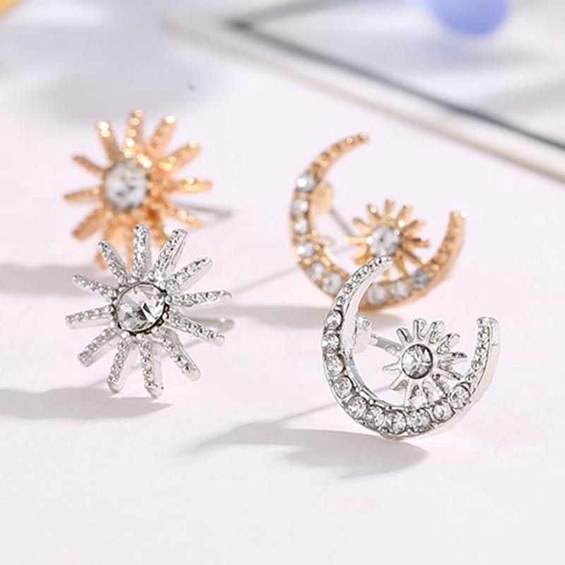 สินค้า ต่างหูสตั๊ดรูปพระจันทร์ & ดาว ตกแต่ง Rhinestone สำหรับสตรี