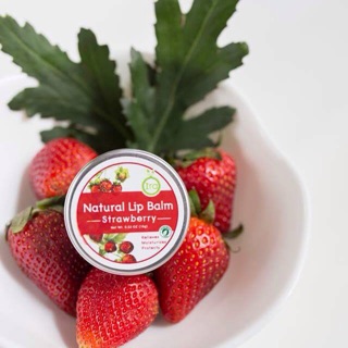 สินค้า Ira Natural Lip Balm: Strawberry ลิปแก้ปากดำ ลิปบาล์มไอรา ลิปมันแก้ปากดำ ลิปออแกนิค ลิปบาล์มออแกนิค