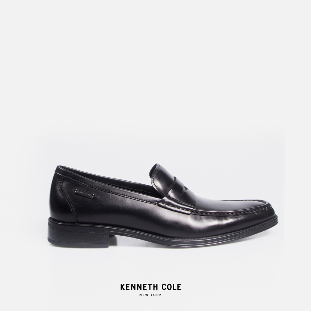ภาพหน้าปกสินค้าKENNETH COLE รองเท้าทางการผู้ชาย รุ่น MICAH SLIP ON สีดำ ( DRS - KMF9035LE-001 )
