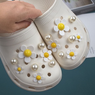 Crocs Jibbitz จี้ดอกไม้ สําหรับตกแต่งรองเท้า DIY