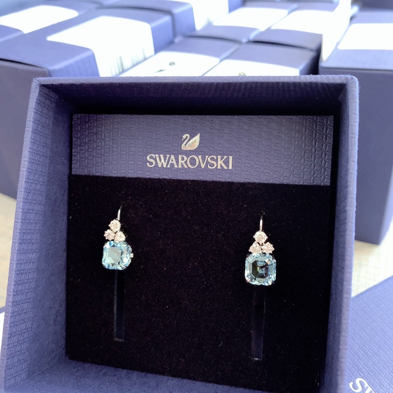 ต่างหู-ตุ้มหูswarovski-sparkling-pierced-earrings-aqua-rhodium-plated