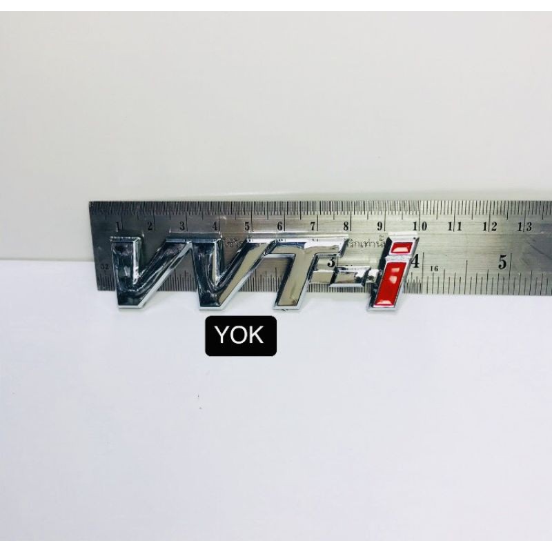 โลโก้ติดข้างและติดท้ายรถยนต์toyotaโครเมียมมี2ขนาดให้เลือกราคาต่อชิ้น