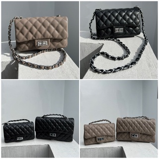 กระเป๋า ทรง CHANEL CLASSIC CAVIAR SKIN Size 8 inch กระเป๋าสะพายข้าง สะพายไหล่ พรีเมียม ใช้ได้ทุกวัน สไตล์แบรนด์เนม HOT