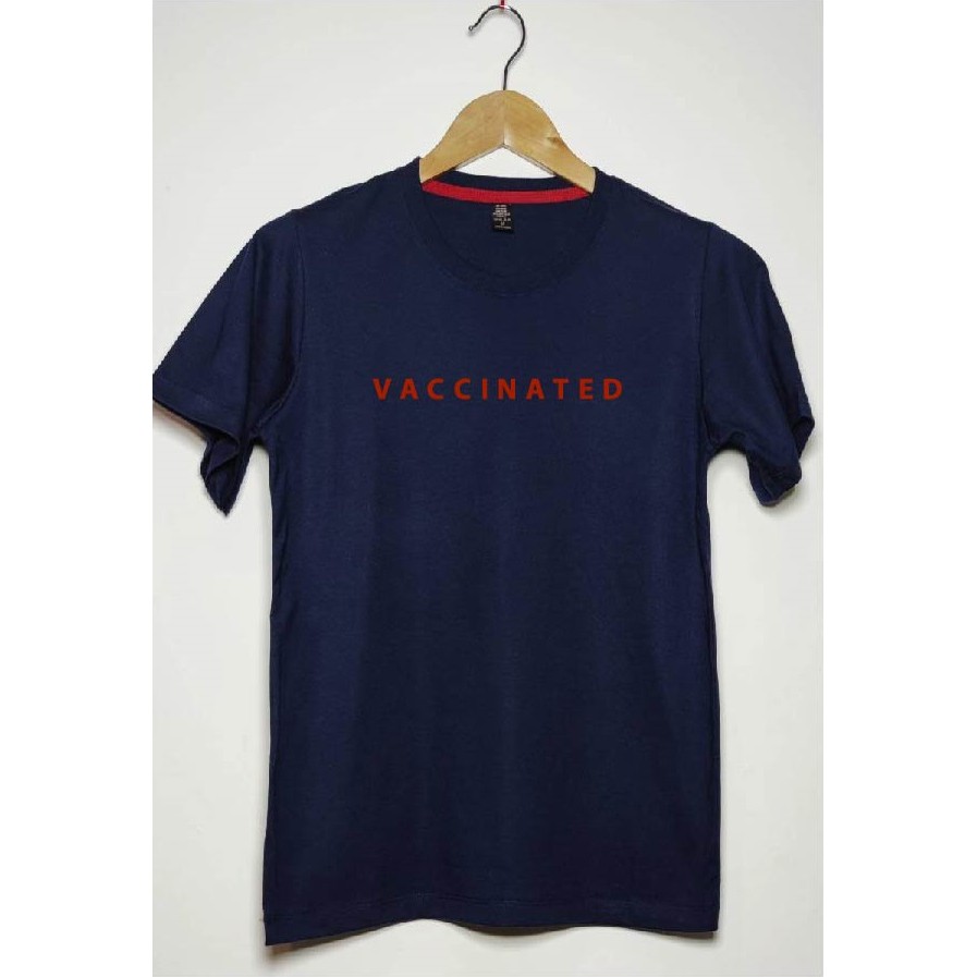 เสื้อยืด-vaccinated-ลายสีแดง-ฉีดวัคซีนแล้ว