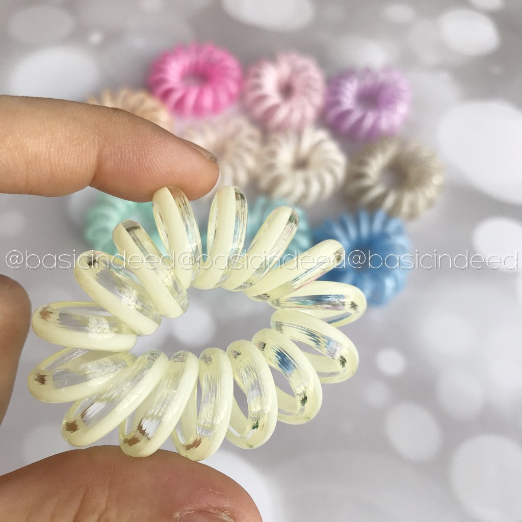 basic-indeed-1-เส้น-ยางรัดผมเกลียวสีหวาน-แบบใสครึ่งเส้น-ขนาดจัมโบ้