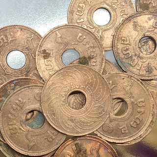 เหรียญ 1 สตางค์รู รัชกาลที่ 6 ปี 2462 เนื้อทองแดง ครบรอบ 102 ปี พอดี สภาพผ่านใช้ยังสวยตามรูปครับ
