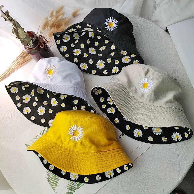 ราคาและรีวิวหมวกบักเก็ต รูปดอกเดซี ใส่ได้ 2 ด้าน หมวกผ้า พับเก็บได้ รุ่นE222 สีเหลือ ดำ กากี ชมพู ขาว