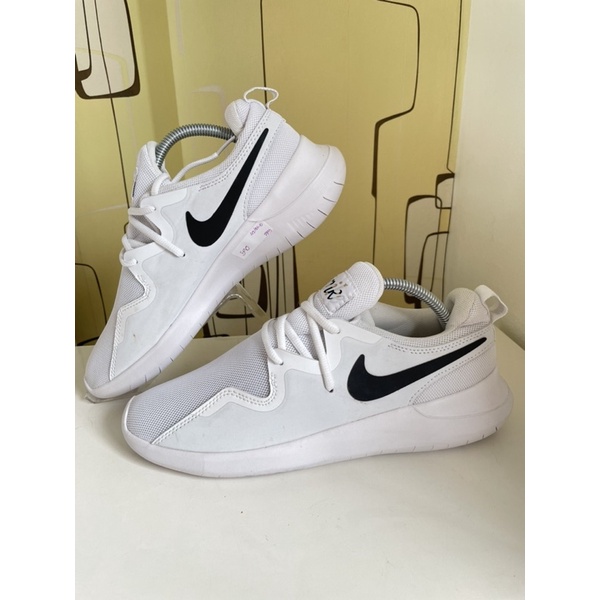 nike-tessen-marathon-running-size42