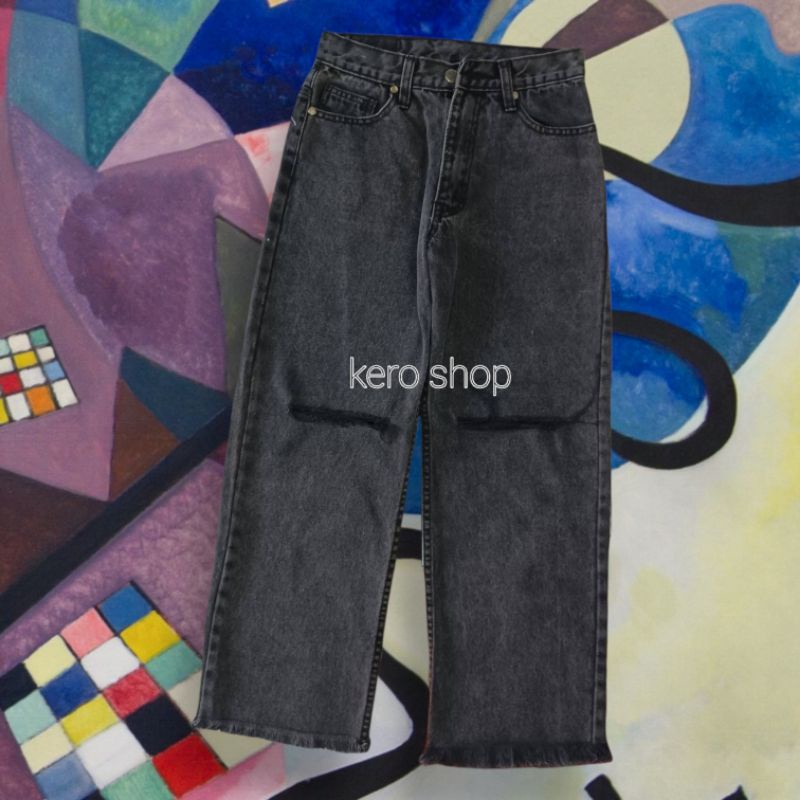 ภาพหน้าปกสินค้ากางเกงยีนส์ผู้หญิง เเต่งขาดเข่า สีสโนว์ดำสุดฮิต จากร้าน keroshop40 บน Shopee
