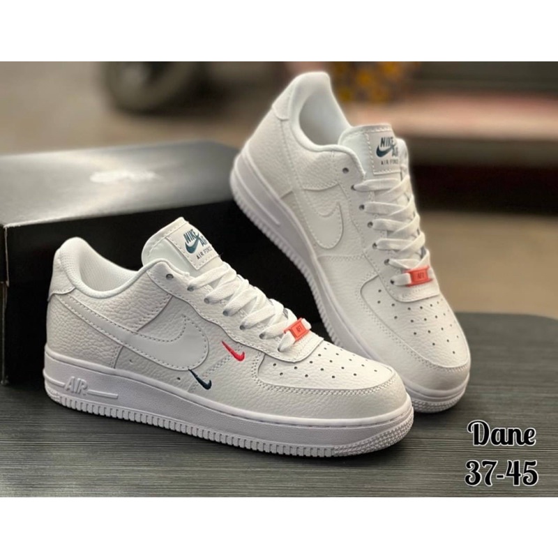 รองเท้าพระใบชายหญิงรองเท้าวิ่ง-nike-air-forceงาน-high-end-กล่องใบเสร็จรับประกันสินค้าตรงปกตรงสีตรงใส่