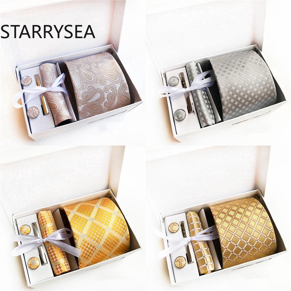 ภาพหน้าปกสินค้าGold Classic Silk Necktie Pocket Square Cufflinks Ties Clip Formal Tie Gift Box Christmas Boyfriend Father\'s Day gift ที่เกี่ยวข้อง