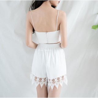 Classicsignature | Ariana Lace Shorts | กางเกงขาสั้นลูกไม้