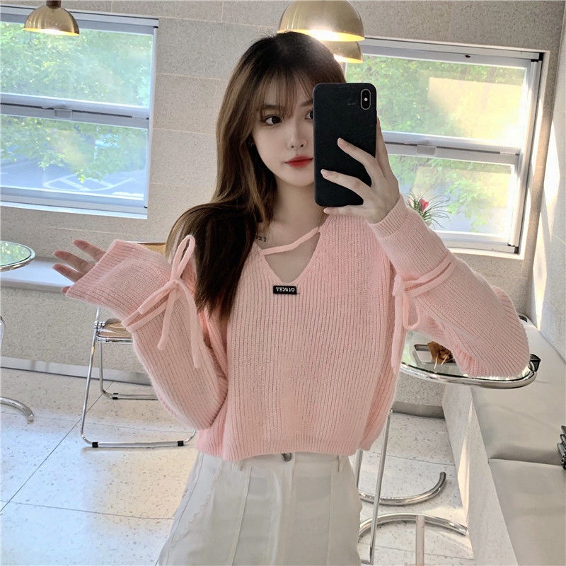 ญี่ปุ่นย้อนยุคคอวีฤดูใบไม้ร่วงและฤดูหนาวเสื้อแขนยาวผู้หญิงระวังเครื่องเบาผู้ใหญ่ลูกไม้ขึ้นสั้นออกแบบถักเสื้อกันหนาวเก๋
