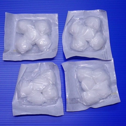 thai-gauze-sterile-cotton-balls-สำลีก้อน-สำลีปลอดเชื้อ-5-ก้อน-x-25-ซอง