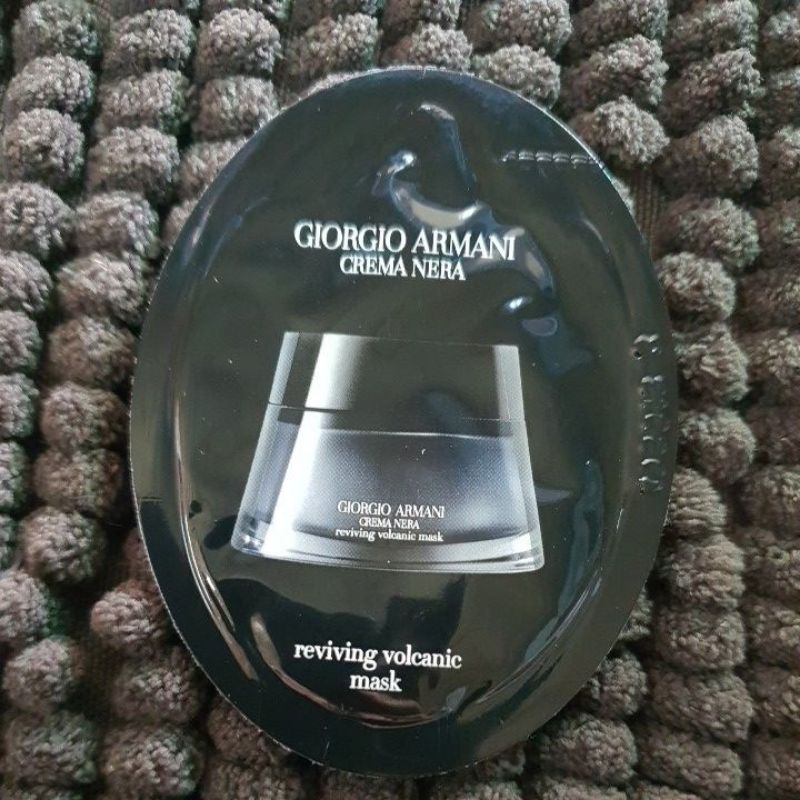 GIORGIO ARMANI Crema Nera Reviving Volcanic Mask 1ml | Shopee Thailand