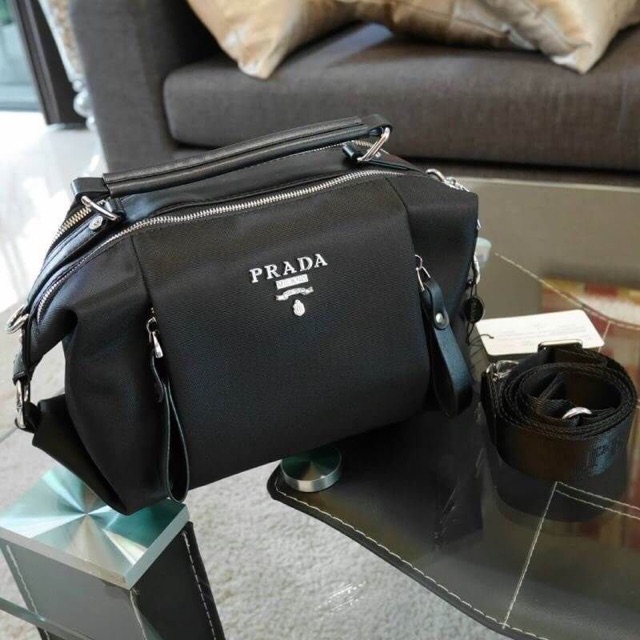 prada-ทรง-mini-tote-พรีเมี่ยมกิ้ฟ-สีดำ