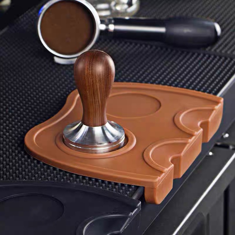 coffee-tamper-mat-เสื่องัดกาแฟ-เสื่องัดกาแฟเอสเพรสโซ่ซิลิโคน-tamping-padเครื่องมือบาริสต้าแผ่นรองมุมกันลื่น