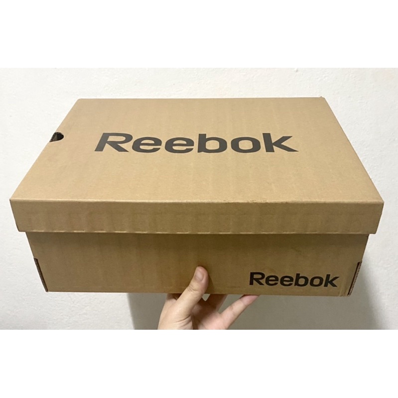 The store box reebok