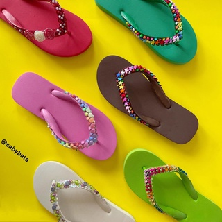 ภาพขนาดย่อของภาพหน้าปกสินค้า️ 𝗝𝗼𝘆 ️ รองเท้าไซส์ใหญ่ 36 - 45 ️ รองเท้าแตะหนีบ ลูกปัด รองเท้าไปทะเล ️ แฮนเมด Bigsize จ่ายปลายทาง plussize beads จากร้าน sabybata บน Shopee ภาพที่ 1