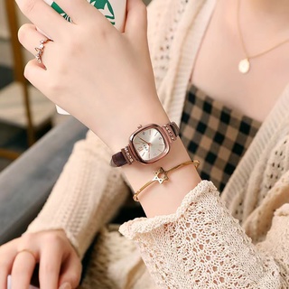 นาฬิกาข้อมือควอตซ์ประดับเพชรแฟชั่นสตรี  นาฬิกาข้อมือผู้หญิง นาฬิกาควอทซ์