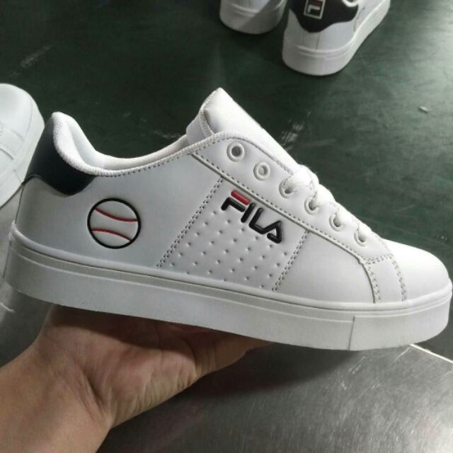 รองเท้า-fila-เกรด-a-ขนาด-37-40-ราคา590-บาท-ส่งฟรี-ลทบ