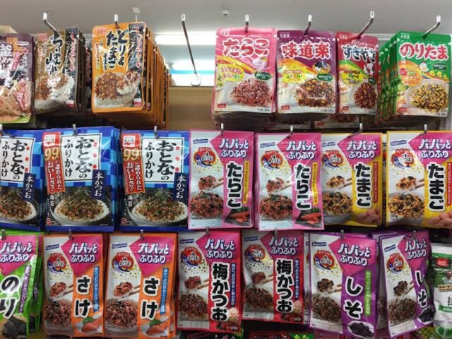 ภาพหน้าปกสินค้าผงโรยข้าวญี่ปุ่น แท้ 100% Mirumiya, Tanaka อร่อยมาก เด็ก, ผู้ใหญ่ทานได้ จากร้าน wanatchaporn.p บน Shopee