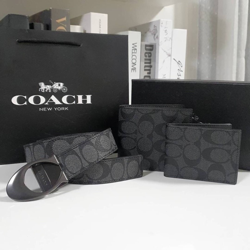 พร้อมส่งเซ็ตสุดคุ้ม-เซ็ตกระเป๋าสตางค์-เข็มขัด-แบรนด์ดังอย่าง-coach-new