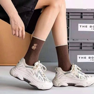 ภาพขนาดย่อของภาพหน้าปกสินค้าCollege Wind Bear Mid-calf Socks Girls Women Korean Style Cute Socks Students Casual Stockings จากร้าน candycloset.th บน Shopee