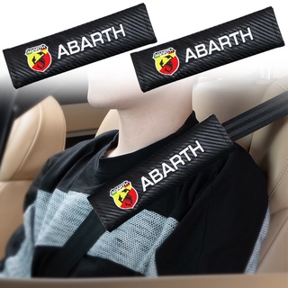 ปลอกหุ้มเข็มขัดนิรภัย หนังคาร์บอนไฟเบอร์ ลายโลโก้รถยนต์ สําหรับ FIAT ABARTH 500 500L 124 Spider Coupe Panda Doblo Qubo Tipo 1 ชิ้น