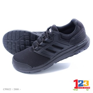 รองเท้า Adidas  รุ่น CP8822