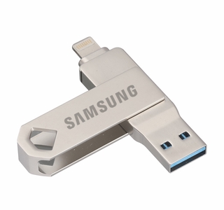 ภาพหน้าปกสินค้าSAMSUNG แฟลชไดรฟ์ซัมซุง 512 Gb 2 In1 Otg Type - C Ios กันน้ําสําหรับ Iphone / Pc / Android ซึ่งคุณอาจชอบราคาและรีวิวของสินค้านี้