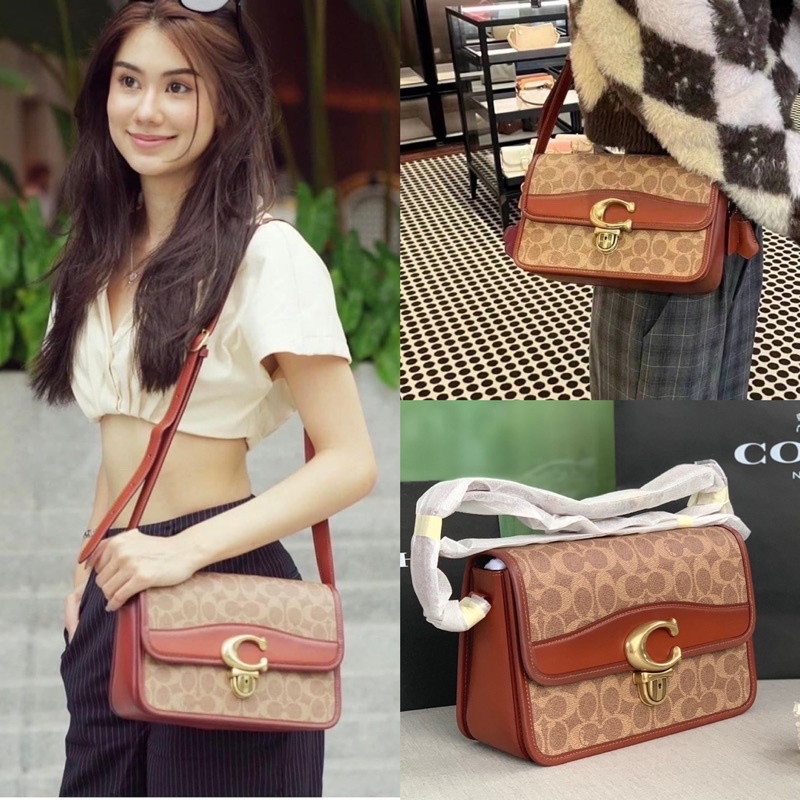 สด-ผ่อน-กระเป๋า-9-5-นิ้ว-งาน-shop-c6639-studio-shoulder-bag-in-signature-canvas