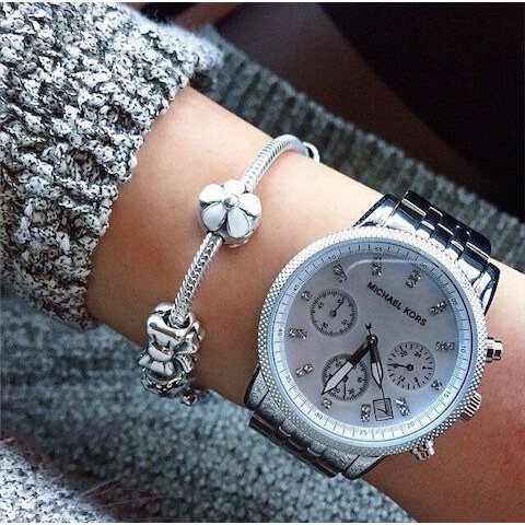ภาพสินค้าOUTLET WATCH นาฬิกา Michael Kors OWM141 นาฬิกาข้อมือผู้หญิง นาฬิกาผู้ชาย แบรนด์เนม Brandname MK Watch รุ่น MK2583 จากร้าน outlet_watch_premium บน Shopee ภาพที่ 8