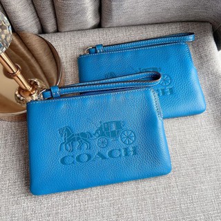 🎀 คล้องมือ Size S 1 ซิป สีฟ้ารถม้า COACH 3580 JES CORNER ZIP WRISTLET WITH HORSE AND CARRIAGE