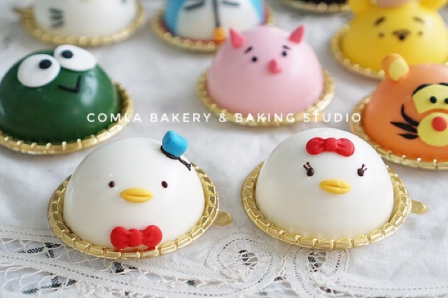 comla-bakery-amp-baking-studio-คลาสออนไลน์-มูสเค้กการ์ตูน-mousse-cakes