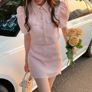 ✨🍑🍃ชุดเซ็ตสีชมพู สไตล์สาวเกาหลี เสื้อคอปกแขนสั้น + กระโปรงทรงเอ ดูเรียบร้อย สวยหวาน น่ารักมาก