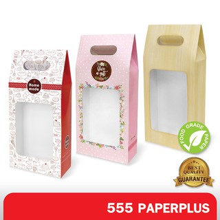 555paperplus ซื้อใน live ลด 50% กล่องทรงถุง 10x4.8x18 ซม. (BK81W) กล่องจัดชุด gift set (20 กล่อง)กล่องทรงถุง-แบบมีหน้าต่าง กล่องใส่ข้าว