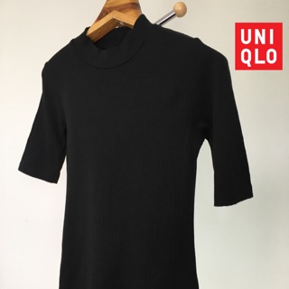 เสื้อ UNIQLO แท้💯 (size S)
