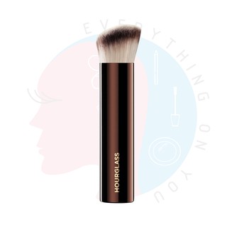 ลด 200.- {โค้ด JPP2BR} [พร้อมส่ง] HOURGLASS Vanish Seamless Finish Foundation Brush