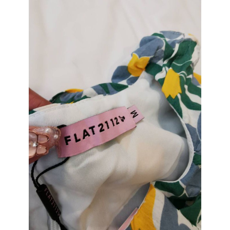 flat2112เดรสลายดอกเหลือง-m-ใส่ครั้งเดียวจ้า