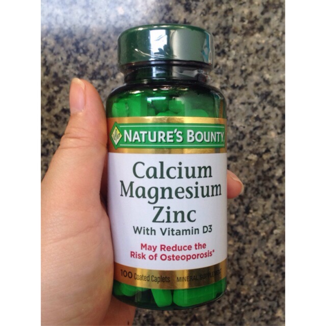 ภาพสินค้าพร้อมส่ง ของแท้100% Nature's bounty calcium magnesium zinc +vitaminD3100เม็ด จากร้าน tikkyangel บน Shopee ภาพที่ 1