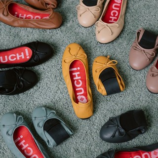 ภาพหน้าปกสินค้าOUCH! FLATS รุ่น S.O.S BOWY | รองเท้าพับได้หนังวัวรุ่นติดโบว์หัวมน ที่เกี่ยวข้อง