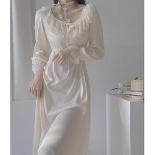 🔥🍒NEW🎀Bingsi สไตล์เจ้าหญิงเรียบง่ายสวยปรารถนาบริสุทธิ์วังฝรั่งเศส Yanfeng ซาตินเอวชุดนอนบางเฉียบ