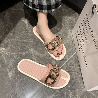ภาพขนาดย่อของภาพหน้าปกสินค้ารองเท้าแตะแบบโซ่คาดด้านหน้า พื้นนิ่มทรงคุณหนู TP213 จากร้าน korea_style01 บน Shopee