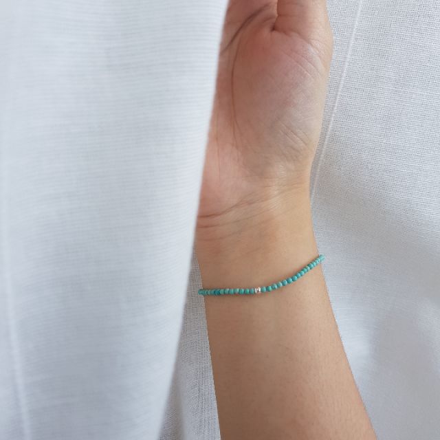 ภาพสินค้าMini turquoise bracelet กำไลหินนำโชค เทอร์ควอยซ์ ความหรูหรา อมตะ จากร้าน holy.gemmologo บน Shopee ภาพที่ 3