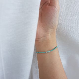 ภาพขนาดย่อของภาพหน้าปกสินค้าMini turquoise bracelet กำไลหินนำโชค เทอร์ควอยซ์ ความหรูหรา อมตะ จากร้าน holy.gemmologo บน Shopee ภาพที่ 3