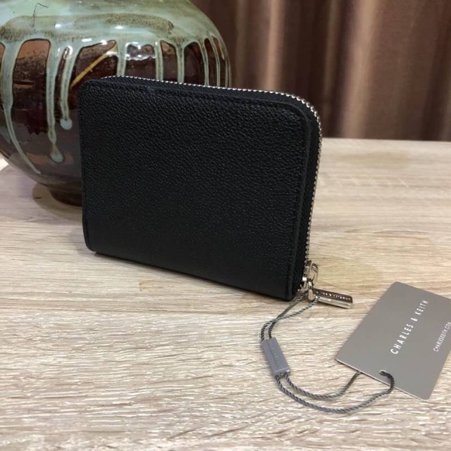 charles-amp-kieth-basic-square-wallet-2018-ของแท้-ราคาถูก