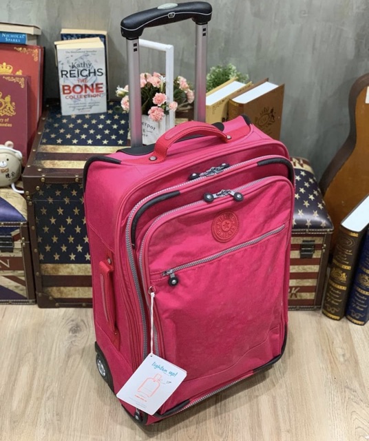 กระเป๋าเดินทาง kipling New York 22" Expandable Trolley Carry On Upright