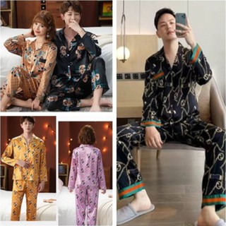 ภาพขนาดย่อของภาพหน้าปกสินค้าชุดนอนผ้าซาติน  ชุดนอนสไตล์ชายและหญิงเกาหลีใต้ รูปแบบ เสื้อแขนยาว + กางเกงขายาวหญิง M-3XLชาย L-3XL จากร้าน hao456_ บน Shopee