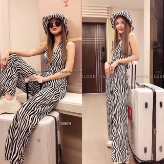 TW13087 Jumpsuit จั้มสูทขายาว สายคล้องคอ ผ้าวูลพีชลายม้าลาย + หมวก Bucket